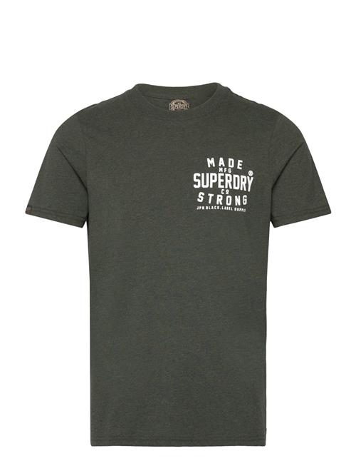 Se Superdry Machined Goods Workwear Tee Superdry Green ved Booztlet