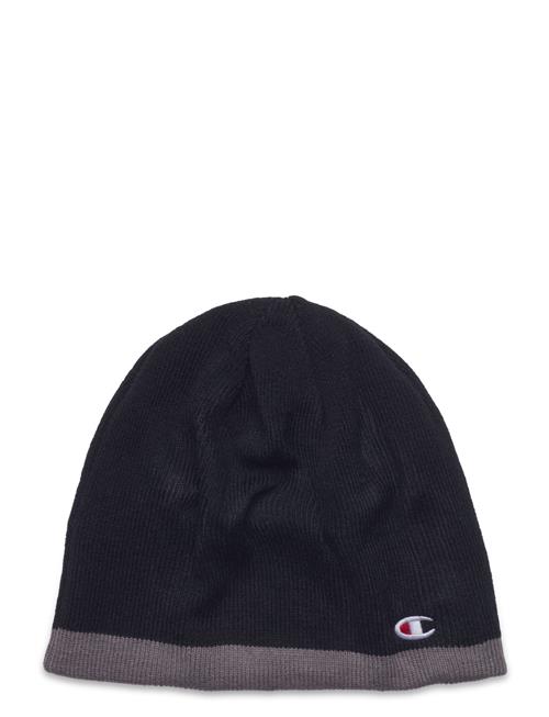 Se Champion Reversible Beanie Champion Navy ved Booztlet