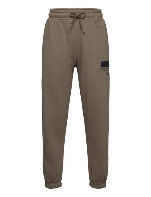 Se Hummel Hmlarchie Pants Hummel Khaki ved Booztlet