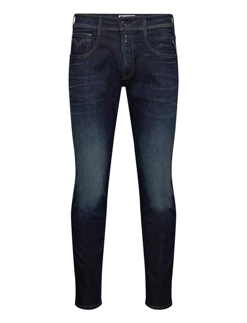 Se Replay Anbass Trousers Slim Hyperflex Dust Replay Blue ved Booztlet