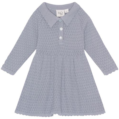 Se Flöss Nora Kjole Misty Blue | Blå | 74 cm ved Babyshop