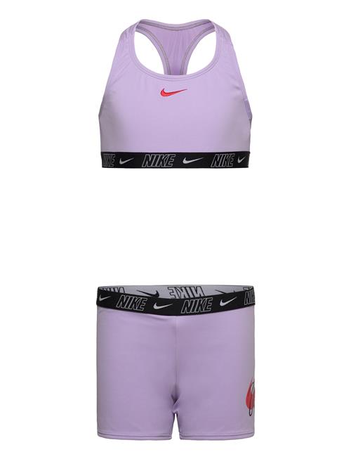 Se NIKE SWIM Nike Racerback Bikini/Short Set NIKE SWIM Purple ved Booztlet