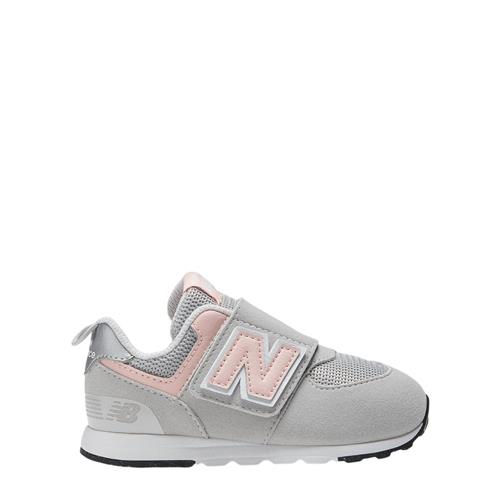 Se New Balance 574 Baby Sneakere Med Velcrostrop Rain Cloud | Grå | 21 EU ved Babyshop