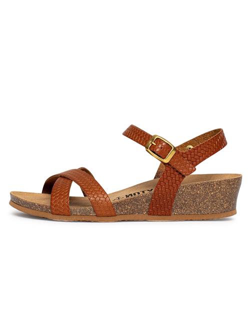 Se Bayton Sandaler med rem 'Lajas'  camel ved About You