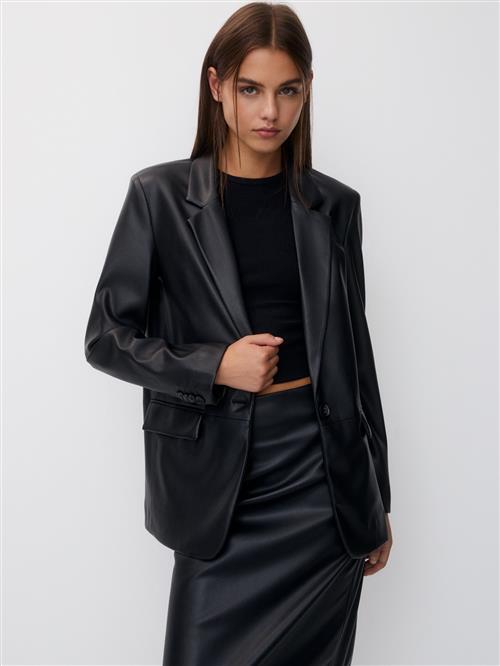 Se Pull&Bear Blazer  sort ved About You