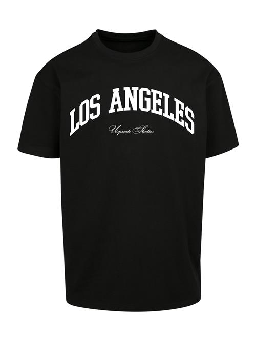 Se MT Upscale Bluser & t-shirts 'L.A. College'  sort / hvid ved About You