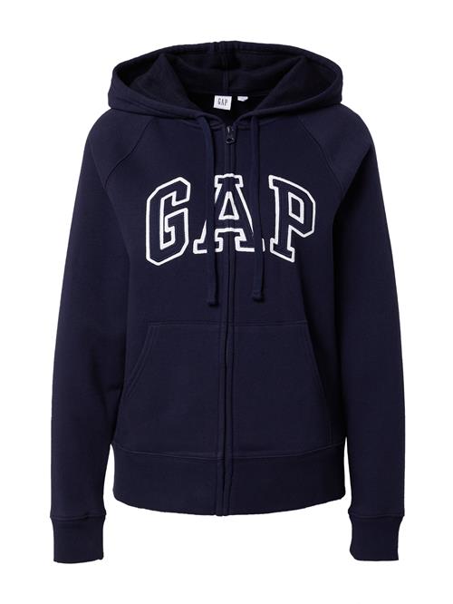 Se GAP Sweatjakke  navy / hvid ved About You