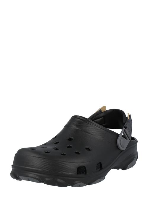 Se Crocs Træsko 'Classic All Terrain'  lysebrun / sort ved About You