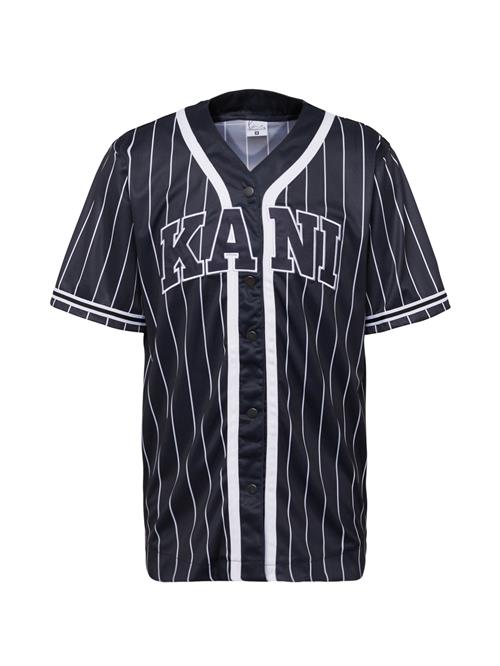 Se Karl Kani Bluser & t-shirts 'Serif Pinstripe'  sort / hvid ved About You