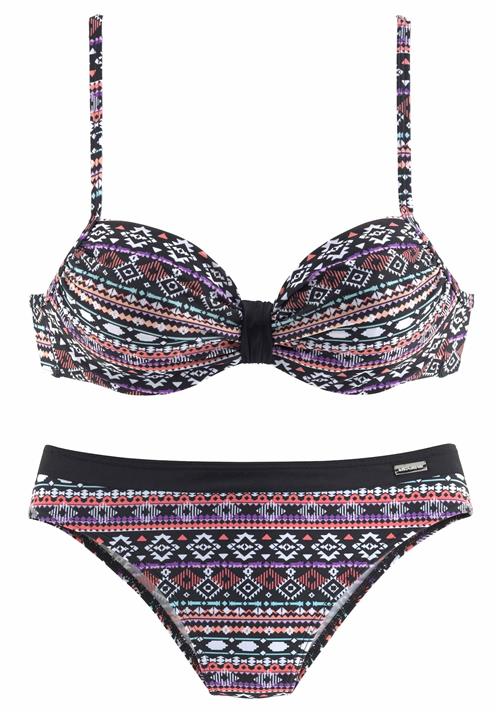 Se LASCANA Bikini  marin / lilla / pastelrød / hvid ved About You