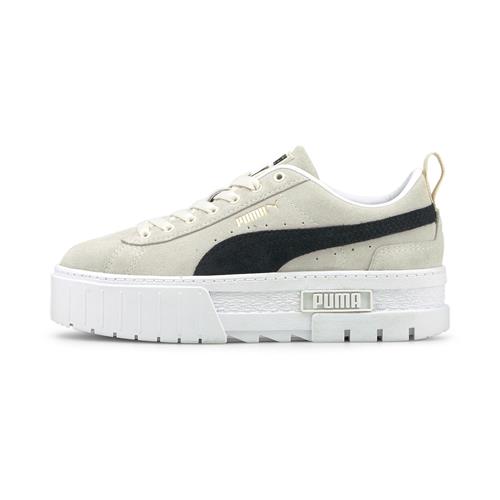 Se PUMA Sneaker low 'Mayze'  elfenben / guld / sort ved About You