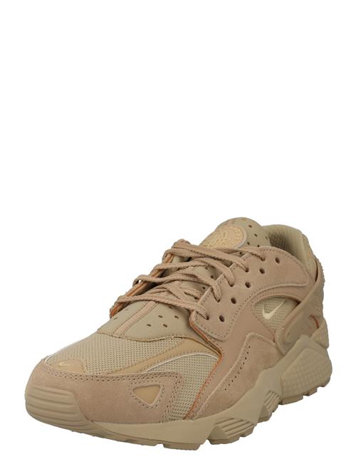 Se Nike Sportswear Sneaker low 'AIR HUARACHE'  lysebrun ved About You