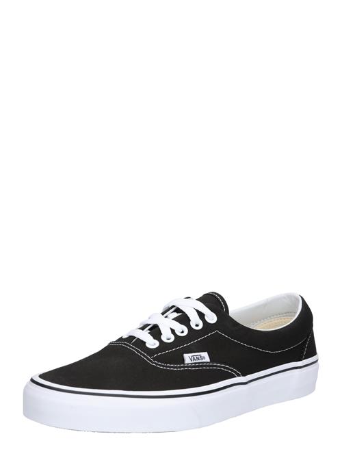 Se VANS Sneaker low 'Era'  sort / hvid ved About You