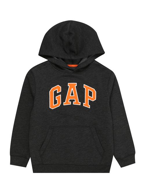 Se GAP Sweatshirt 'NEW CAMPUS'  orange / sort-meleret / hvid ved About You