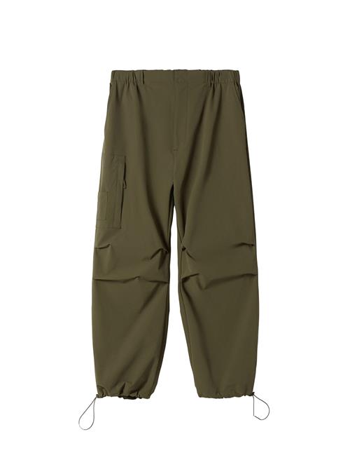 Bershka Cargobukser  khaki