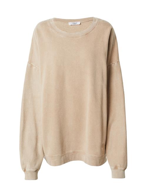 Se millane Sweatshirt 'Madlin'  beige ved About You