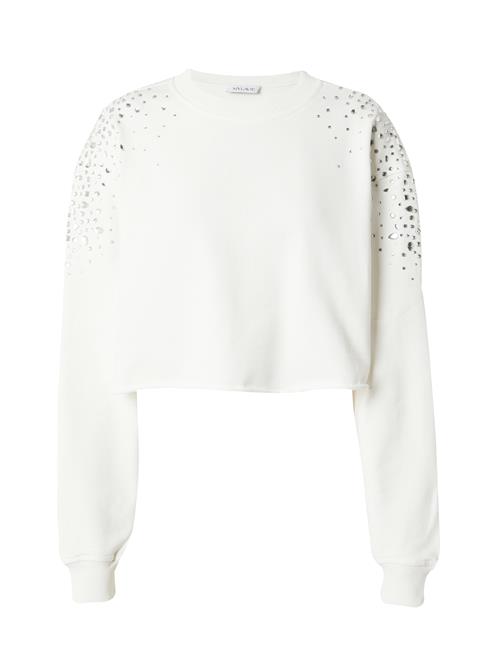 Se MYLAVIE by Sarah Harrison Sweatshirt  transparent / hvid ved About You