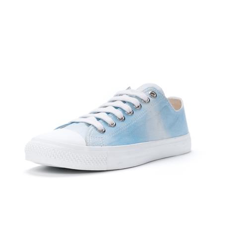 Se Ethletic Sneaker low  lyseblå / hvid ved About You