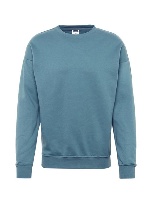 Se Urban Classics Sweatshirt  pastelblå ved About You