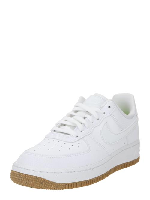 Se Nike Sportswear Sneaker low 'Air Force 1 '07 Next Nature'  hvid ved About You