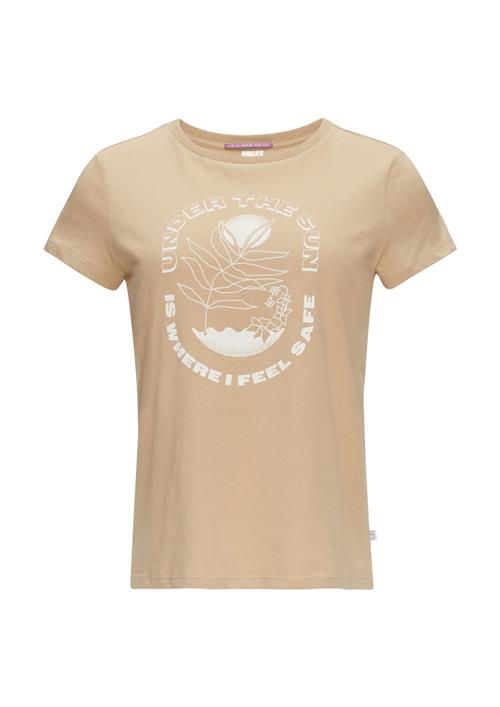 Se QS Shirts  beige / hvid ved About You