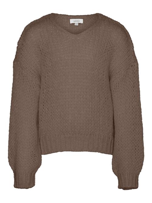 Se Vero Moda Girl Pullover 'ERIN'  brun ved About You