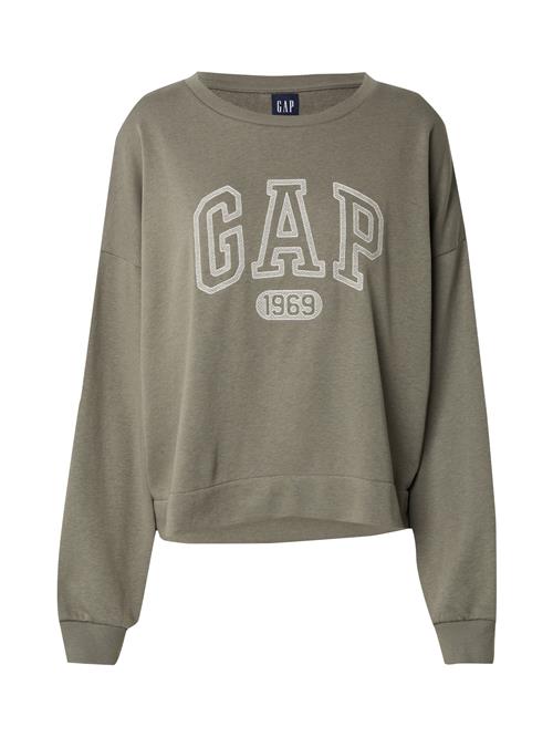 Se GAP Sweatshirt  mudderfarvet / hvid ved About You