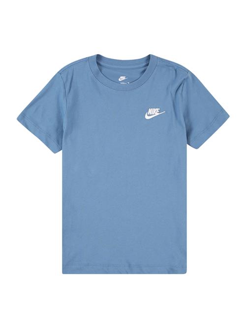 Se Nike Sportswear Shirts 'FUTURA'  opal / hvid ved About You