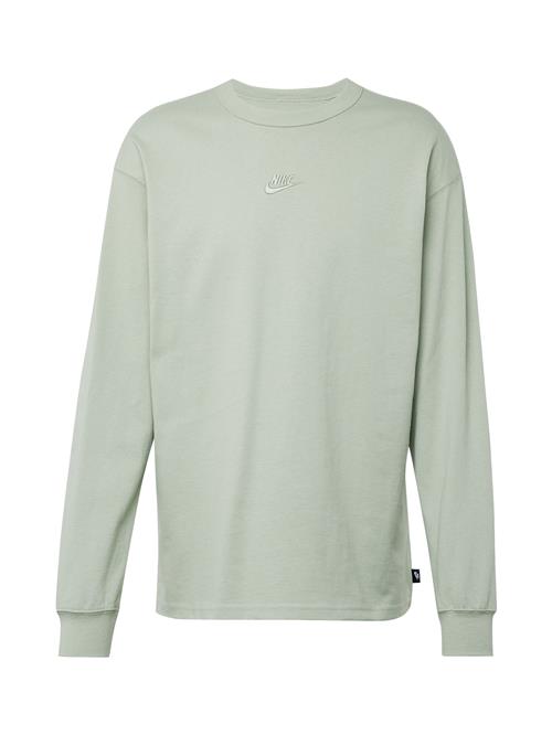 Nike Sportswear Bluser & t-shirts 'Premium Essentials'  mint