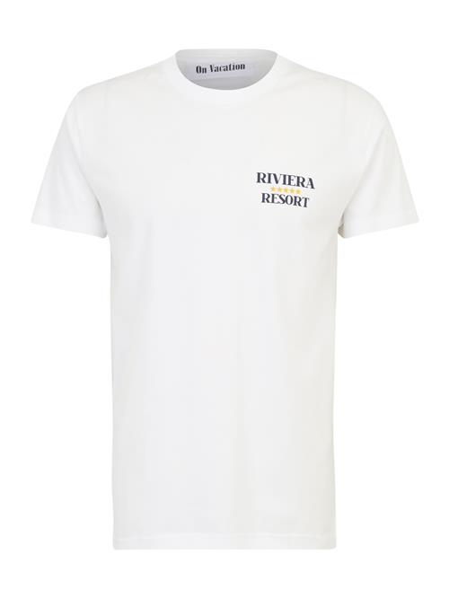 Se On Vacation Club Bluser & t-shirts 'Riviera'  navy / mørkeblå / hvid ved About You