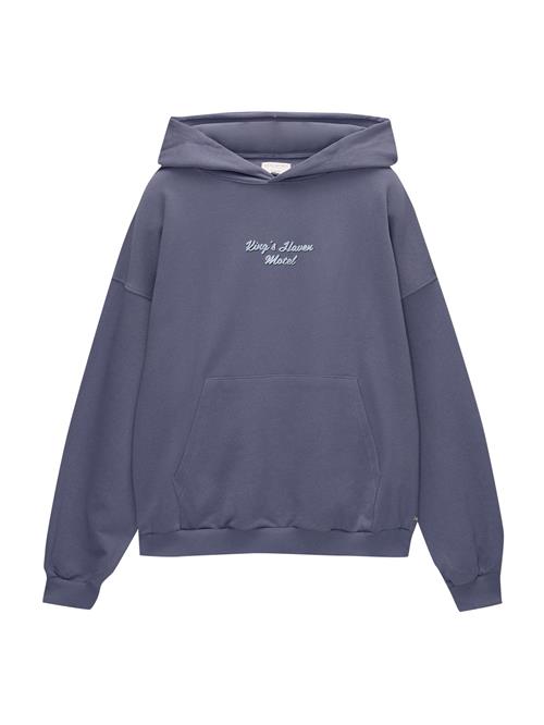 Se Pull&Bear Sweatshirt  indigo / gylden gul / sort / hvid ved About You