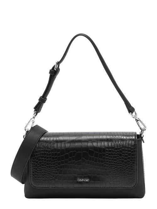 Calvin Klein Skuldertaske 'MUST'  sort