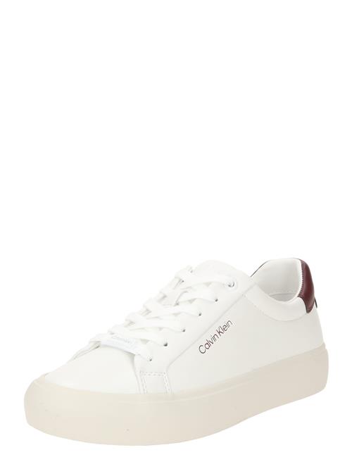 Se Calvin Klein Sneaker low  burgunder / hvid ved About You