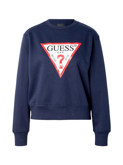 Se GUESS Sweatshirt  safir / rød / hvid ved About You