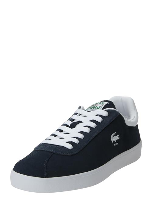 Se LACOSTE Sneaker low 'Baseshot'  marin / hvid ved About You