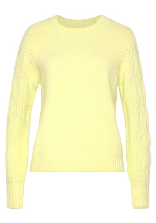 Se LASCANA Pullover  citrongul ved About You