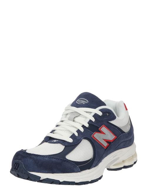 Se new balance Sneaker low '2002'  navy / mørkerød / offwhite ved About You