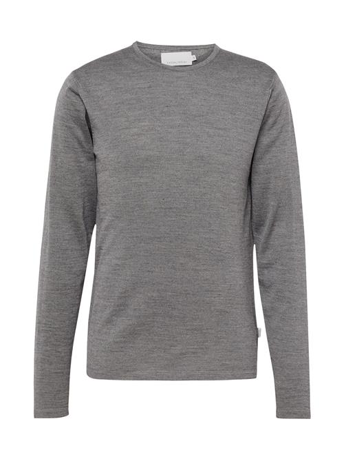 Se Casual Friday Pullover  grå-meleret ved About You