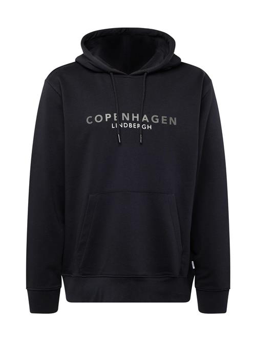 Se Lindbergh Sweatshirt 'Copenhagen'  mørkegrøn / sort / offwhite ved About You