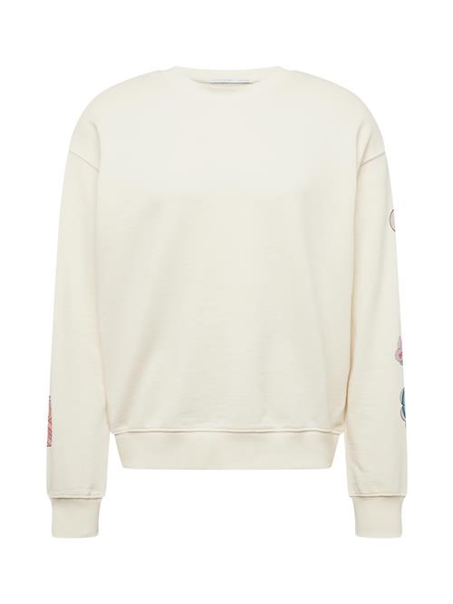 Se MUSTANG Sweatshirt  beige / blandingsfarvet ved About You