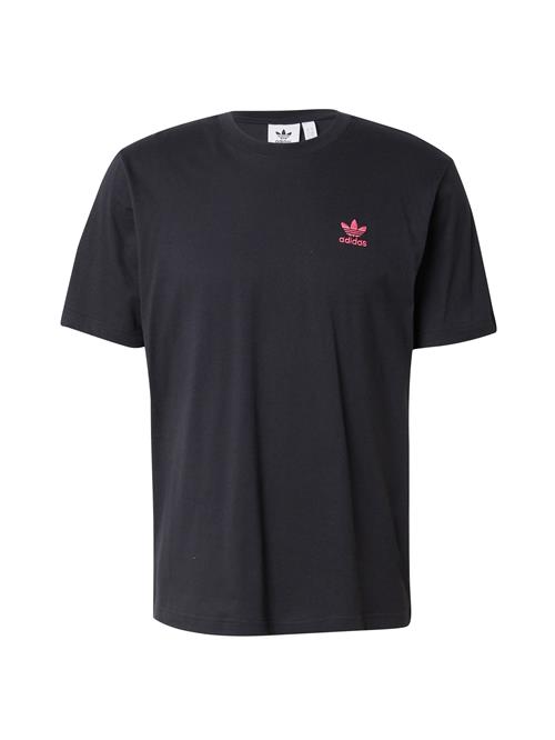 Se ADIDAS ORIGINALS Bluser & t-shirts 'Training Supply Fashion Arty'  blå / grøn / rød / sort ved About You