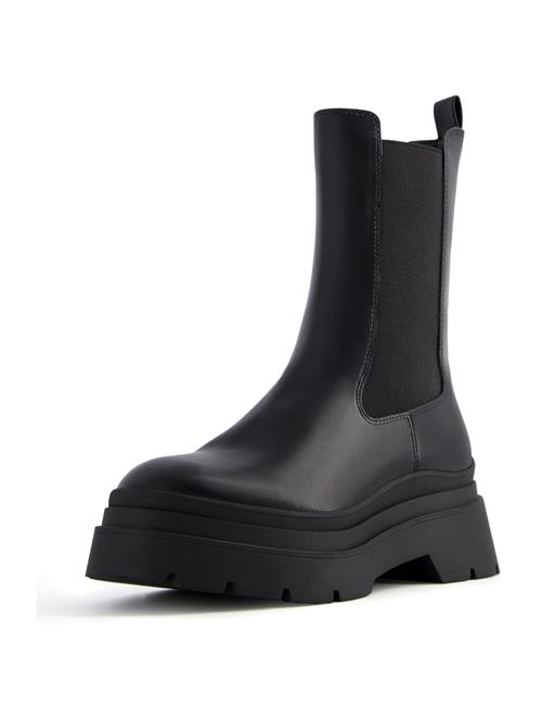 Se Bershka Chelsea Boots  sort ved About You