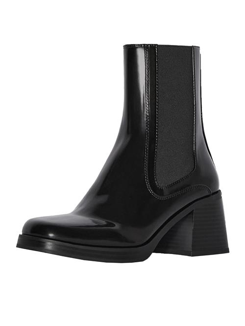 Se Bershka Chelsea Boots  sort ved About You