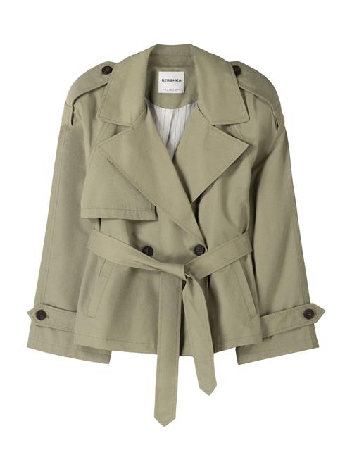 Se Bershka Blazer  khaki ved About You