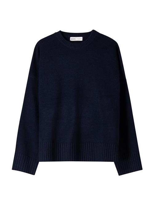 Se Bershka Pullover  navy ved About You