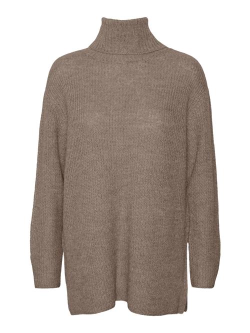 Se VERO MODA Pullover 'RIKI'  brun ved About You