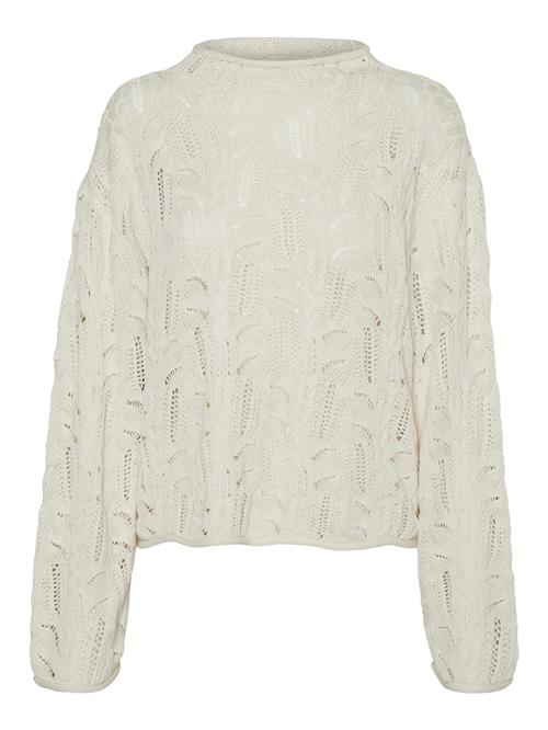 Se VERO MODA Pullover  creme ved About You