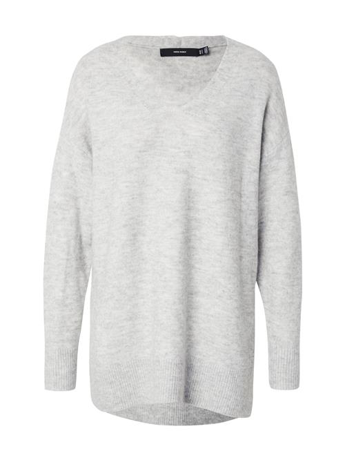 Se VERO MODA Pullover 'VMFILUCA'  grå ved About You