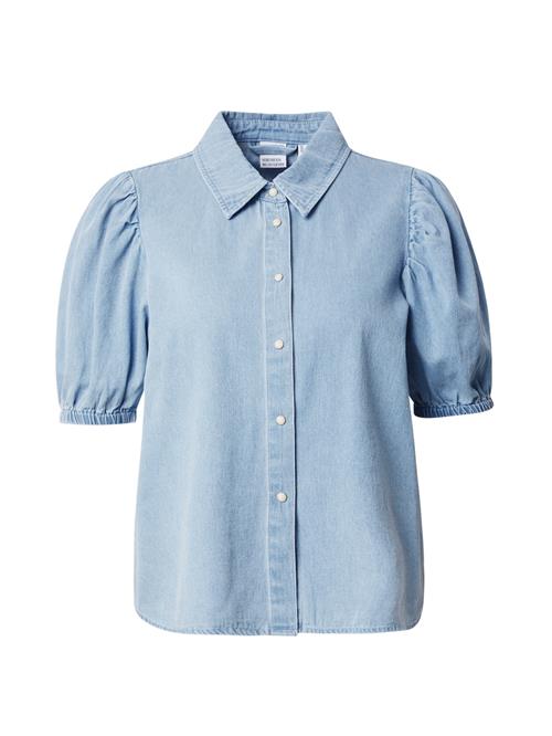 Se VERO MODA Bluse 'ABIGAIL'  blue denim ved About You