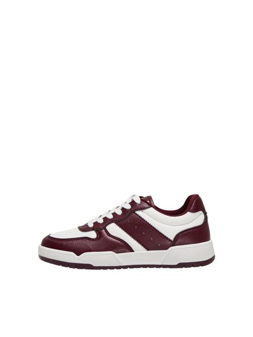 Se ONLY Sneaker low 'ONLSWIFT-5'  burgunder / hvid ved About You